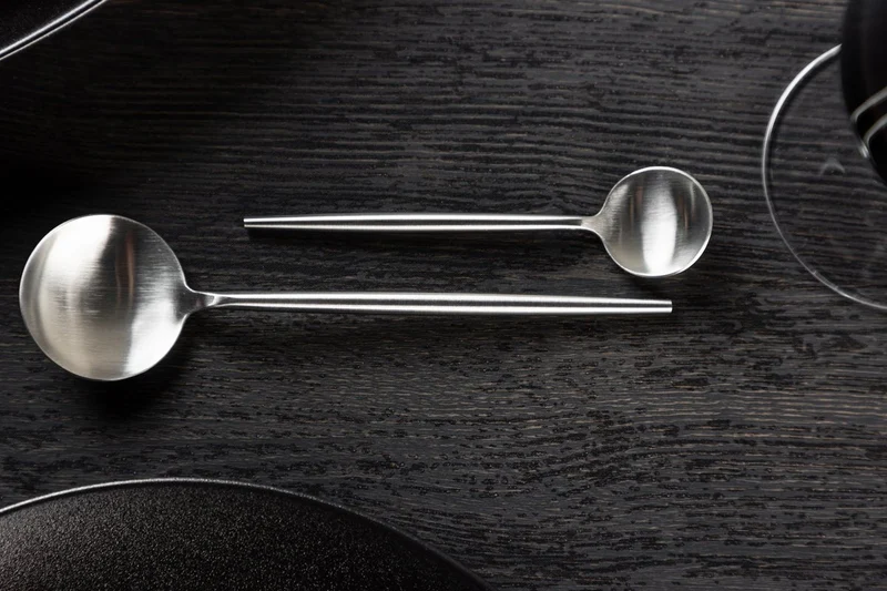 Bestekset 24 Delig Rvs Zilver Modern Tafelbestek Glanzend | Sansoti