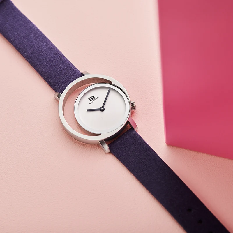 Danish Design Frihed Pico IV22Q1271 Damenuhr Lila • Offzentriertes Zifferblatt • Mikrofaser-Armband