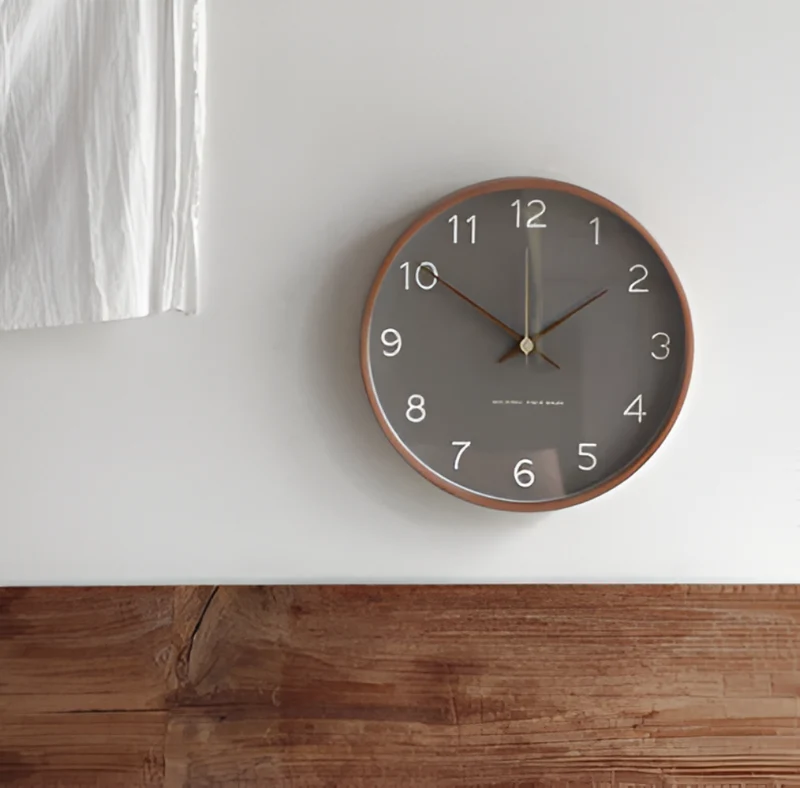 Ronde Wandklok Hout 25cm Grijs Wit Stil Uurwerk Slaapkamer Woonkamer Keuken Kwarts Houten Klok Scandinavisch | Sansoti