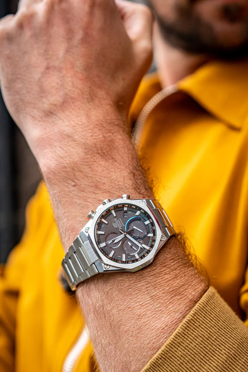 Casio Edifice EQB-1100D-1AER Herrenuhr • Smarte Funktionen • Tough Solar