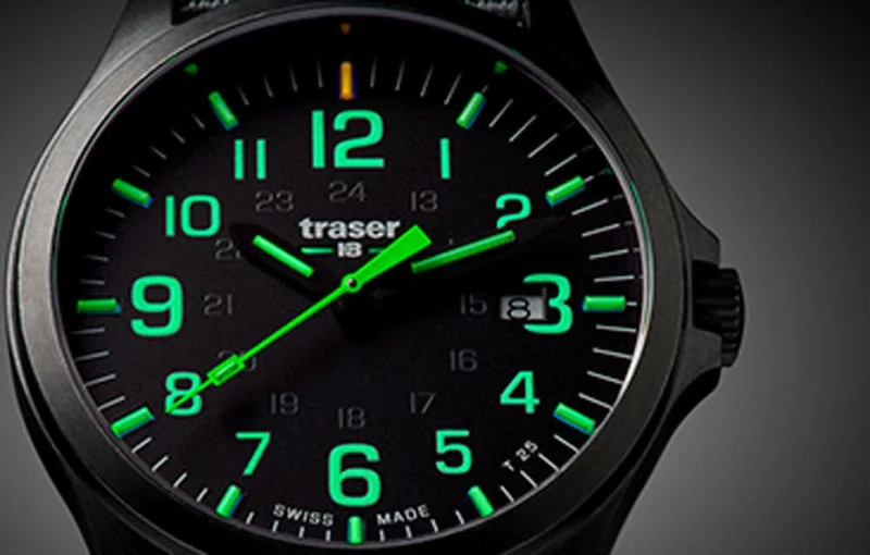 Traser P67 Officer Pro 107426 Herrenuhr • Trigalight Leuchttechnologie • Swiss Made