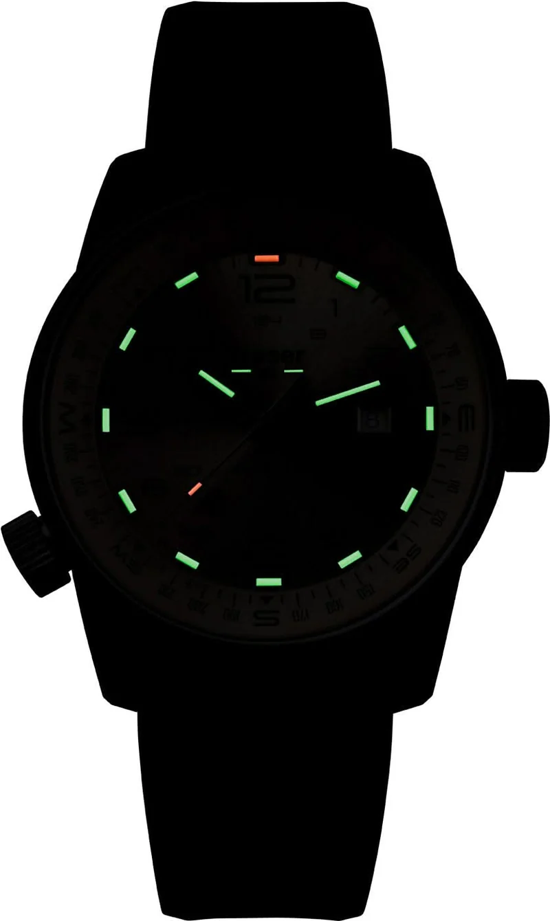 Traser P68 Pathfinder 110455 Herrenuhr • Trigalight • Swiss