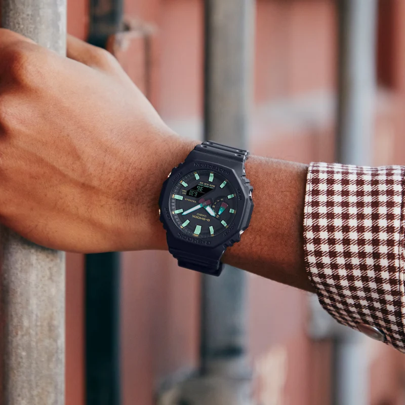 Casio G-Shock GA-2100RC-1AER Herrenuhr • Extreme Stoßfestigkeit • Weltzeitfunktion