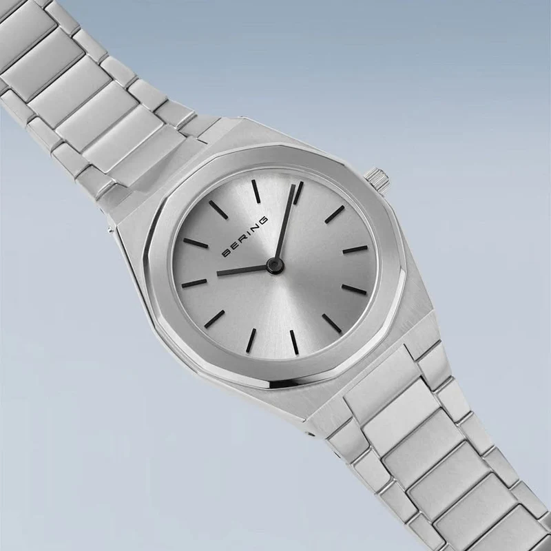 Bering Classic 19632-700 Damenuhr • Saphirglas • Flach