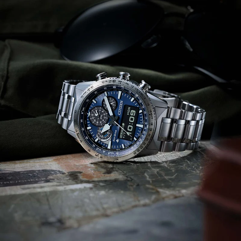Citizen Promaster Sky JV2000-51L Herrenuhr • Eco-Drive Saphirglas • Pilot Chronograph