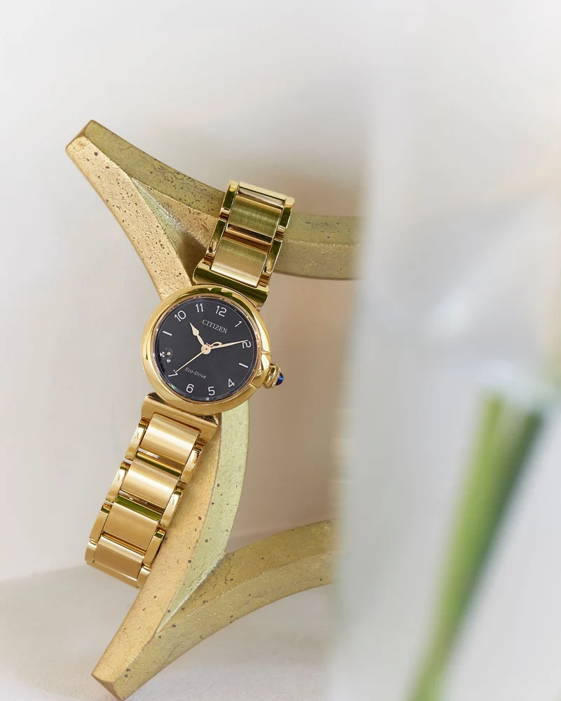 Citizen L EM1132-88H Damenuhr • Eco-Drive Solarwerk • Saphirglas