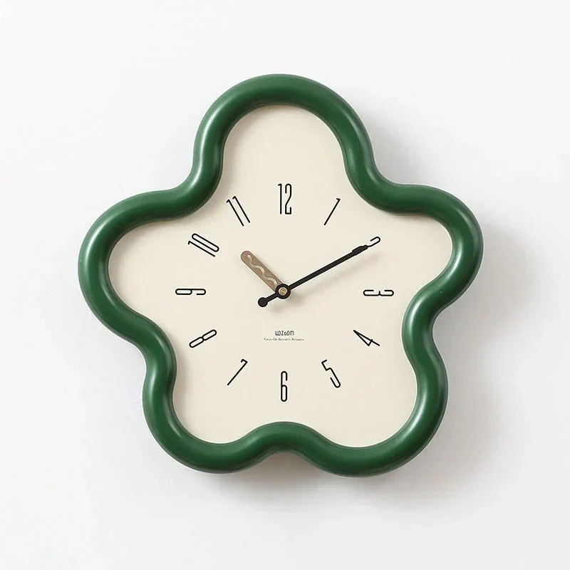 Wandklok met 3D Bloemmotief en Stille Slingerbeweging 39x39cm Decoratief Design voor Woonkamer Slaapkamer | Sansoti