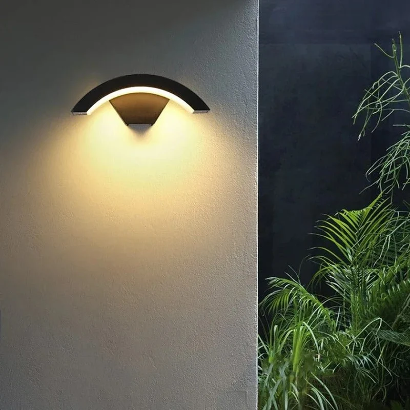 Gebogen LED Wandlamp met Bewegingssensor Buitenverlichting Aluminium Waterdicht IP65 Tuinverlichting 18W-30W | Sansoti