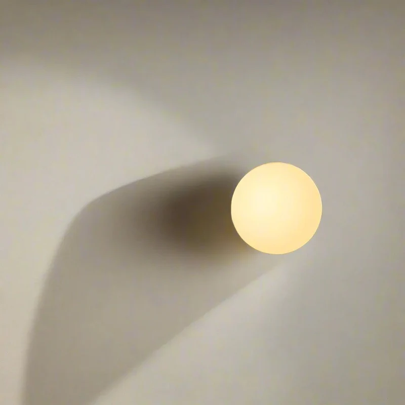 Wandlamp Bol Matglas G9 LED Wit 12-18cm Zwevend Design Moderne Verlichting voor Hal Badkamer Slaapkamer Woonkamer | Sansoti