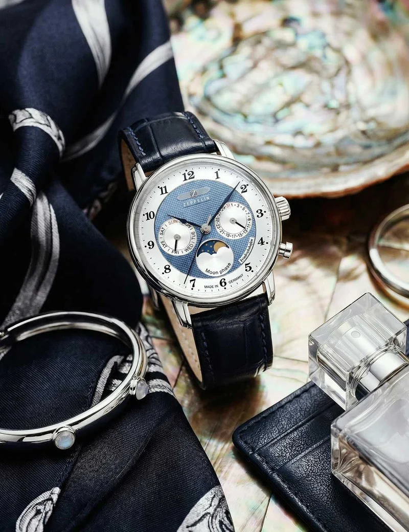 Zeppelin Friedrichshafen 8537-3 Herrenuhr Blau • Mondphasenanzeige • 5 ATM wasserdicht