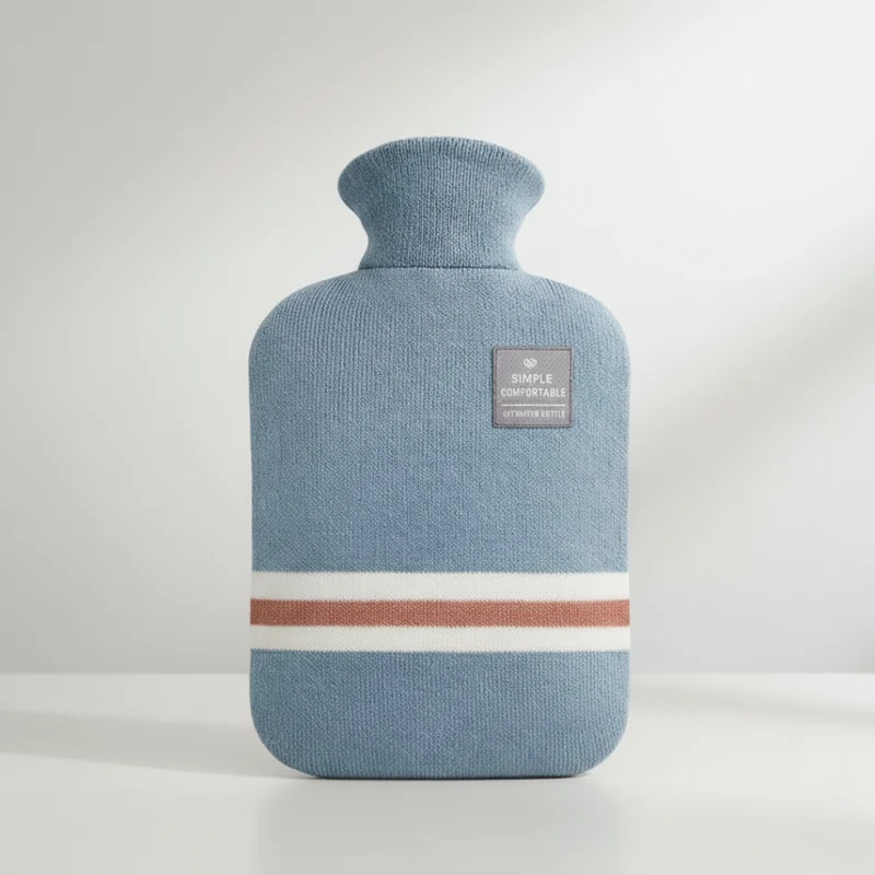 Warmwaterkruik XXL 2 Liter met Zachte Gebreide Hoes voor Langdurige Warmte Koude Winteravonden Bed Bank | Sansoti
