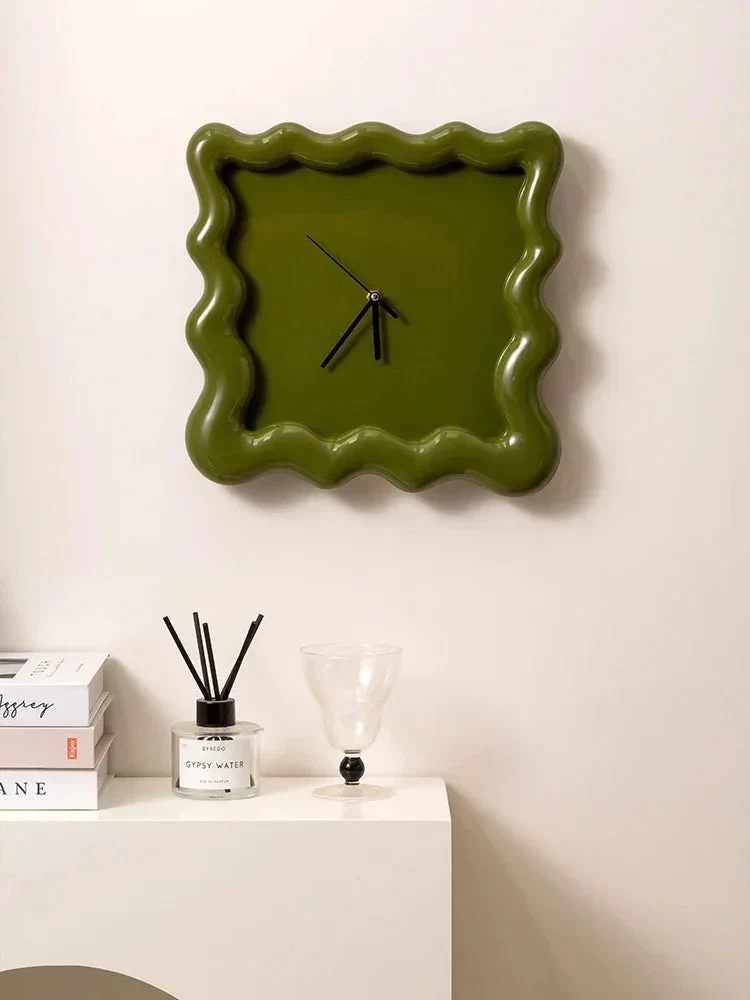 Wandklok Wit Golvend Frame 30cm Minimalistisch ABS Woonkamer Slaapkamer Modern | Sansoti