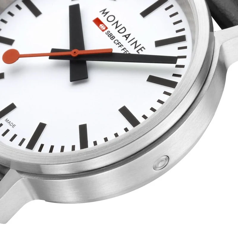 Mondaine stop2go MST.4101B.LBV.2SE Herrenuhr • SBB Design