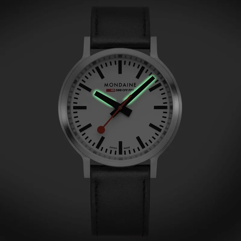 Mondaine stop2go MST.4101B.LBV.2SE Herrenuhr • SBB Design