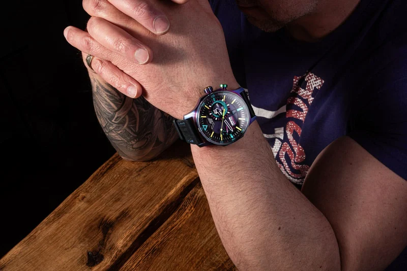 Vostok Europe Expedition VS57-595D737 Herrenuhr • Solar • Rainbow