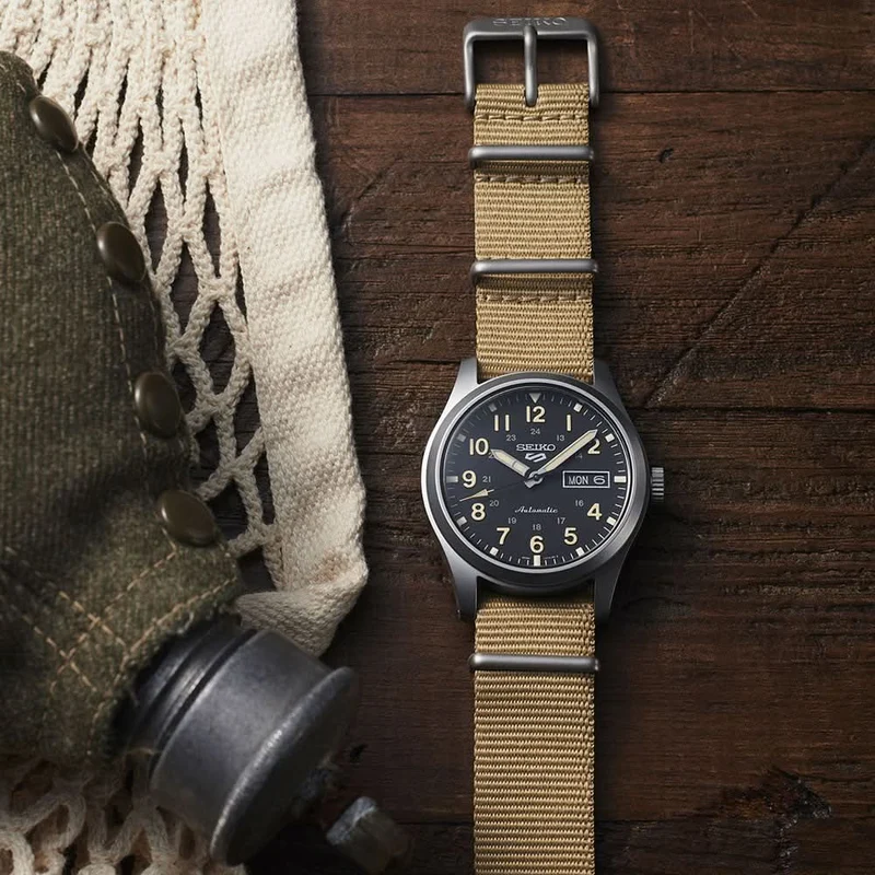 Seiko Seiko 5 Sports SRPG35K1 Herrenuhr • Automatik Kaliber 4R36 • 10 Bar Wasserdichtigkeit