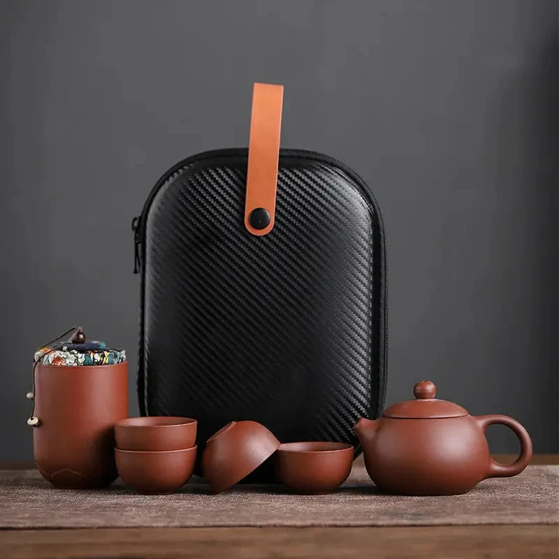 Reistheeservies Keramiek Handgemaakt met Reiskoffer Theepot 4 Kopjes Bewaarfles | Sansoti