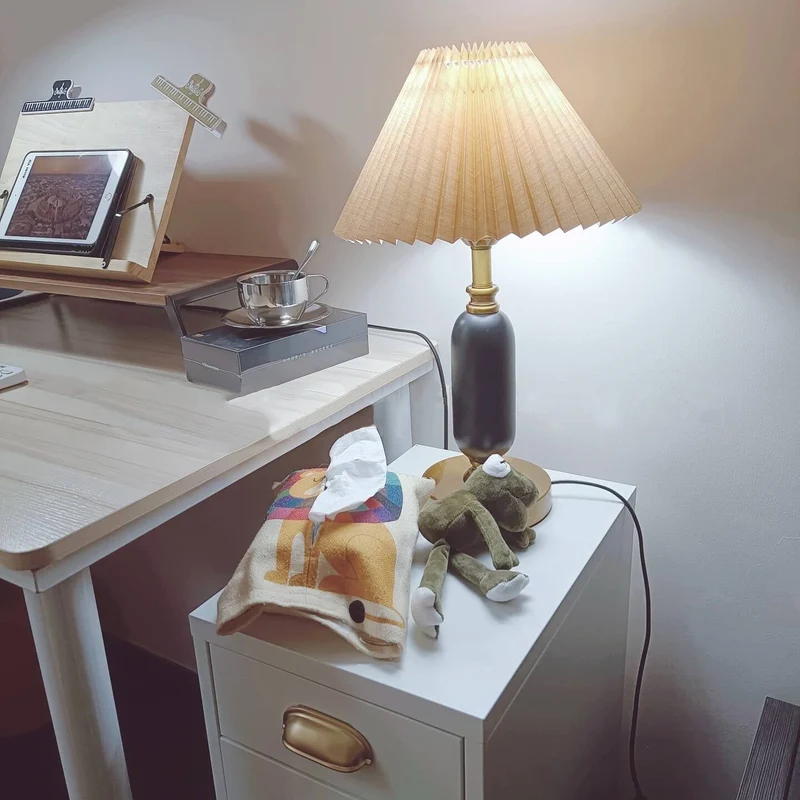 Tafellamp Geplooide Kap Metaal Goud Zwart Wit 28x46cm E12 Slaapkamer Woonkamer Retro | Sansoti