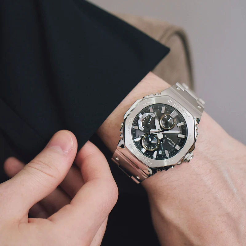 Casio G-Shock GMC-B2100D-1AER Herrenuhr • Vollmetall-Gehäuse • Solar & Bluetooth