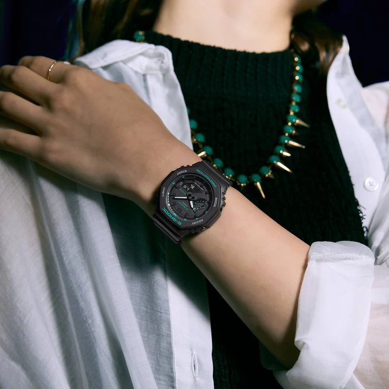 Casio GMA-S2100GA-1AER Damen G-Shock GMA-S-Serie Schwarz • Grüne Akzentfarben • 20 bar wasserdicht