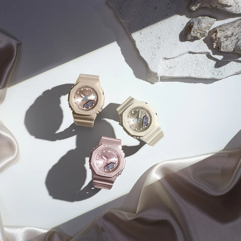 Casio GMA-P2100ST-9AER G-Shock Classic Damen-Armbanduhr Sand • Biobasiertes Resin • Ana-Digi Anzeige