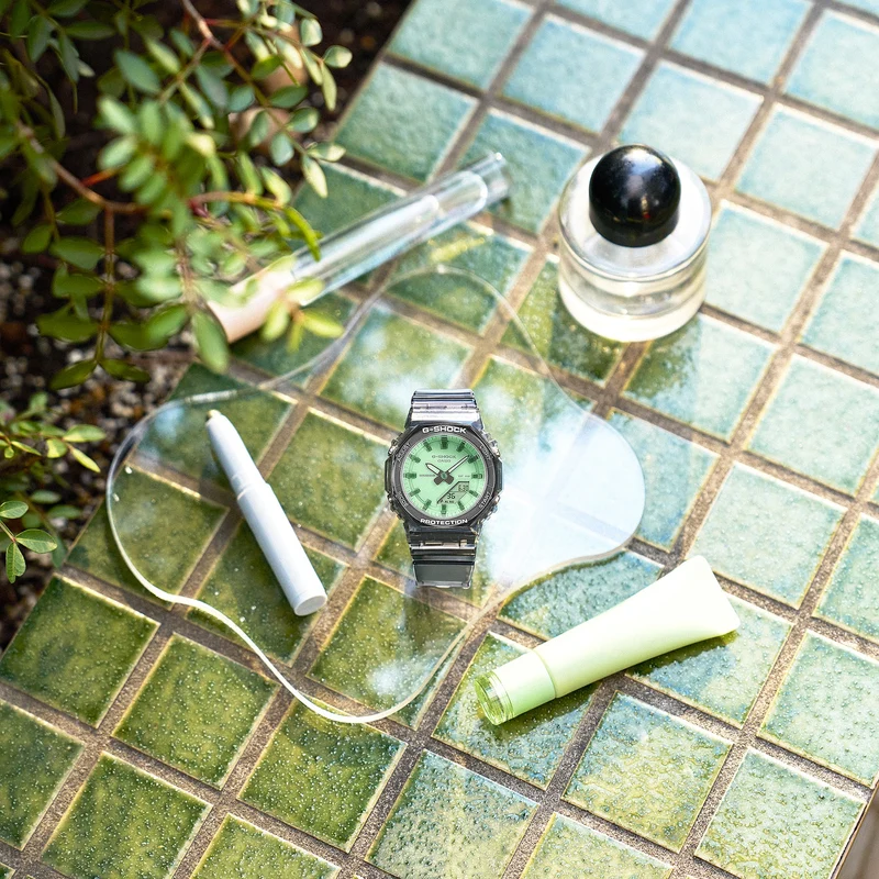 Casio GMA-P2100SR-1AER G-Shock Classic Damen Armbanduhr • Ana-Digi • Transparentes Sommmerdesign