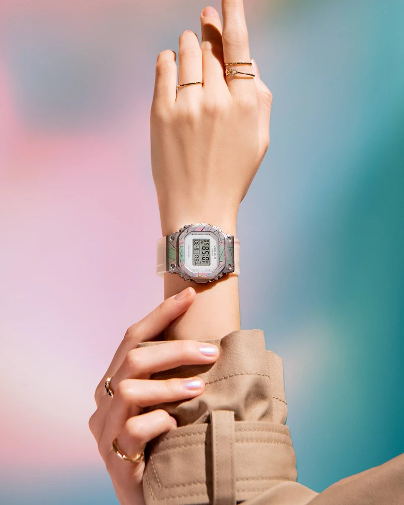 Casio G-SHOCK GM-S5640GEM-7ER Damenuhr • Limitierte Sonderedition • Mineralglas