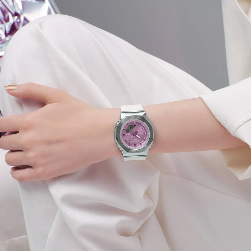 Casio GM-S2110-7A6ER Damen G-Shock GM-S-Serie Armbanduhr Lila • Mineralglas • 20 bar wasserdicht