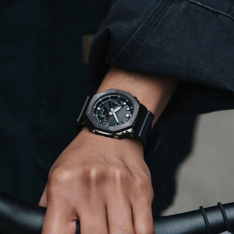 Casio GM-2100CB-1AER G-Shock Herrenuhr • Analog-Digital • 20 bar wasserdicht