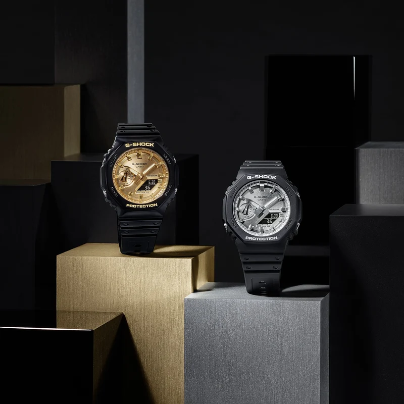 Casio GA-2100SB-1AER G-Shock Classic Herrenuhr Silber • Carbon Core Guard • 20 BAR wasserdicht