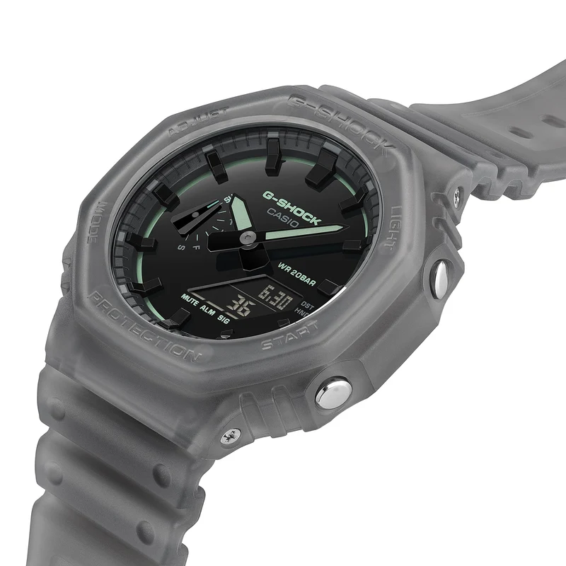 Casio G-Shock GA-2100K-1AER Herren • Carbon Core Guard • Weltzeit