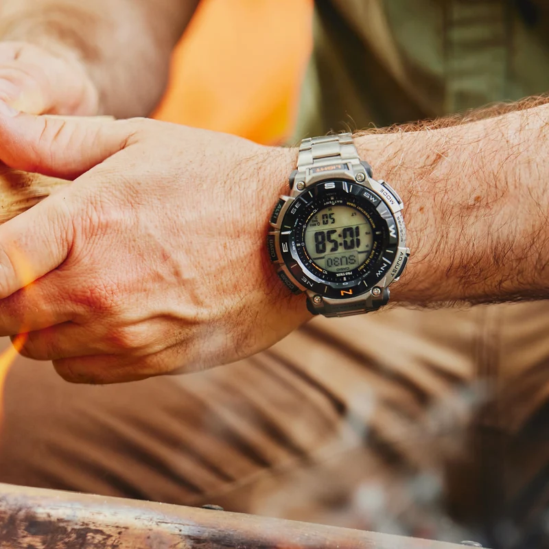 Casio PRG-340T-7ER Pro Trek Herrenuhr Weiß • Tough Solar • Digitaler Kompass