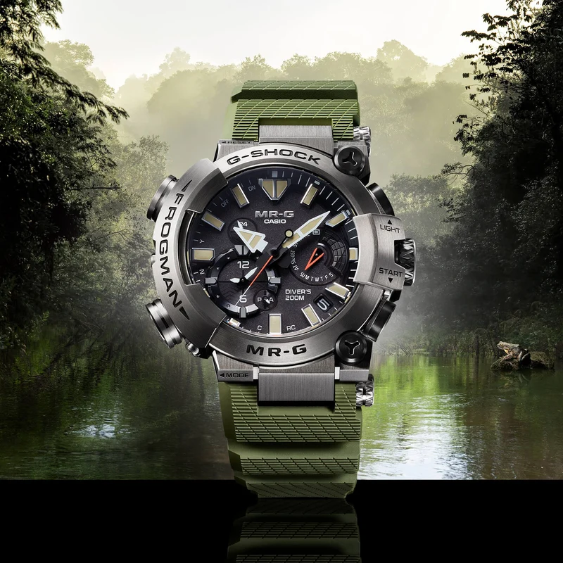 Casio MR-G MRG-BF1000RG-3ADR Herren • Saphirglas • Titan-Taucheruhr 200 m