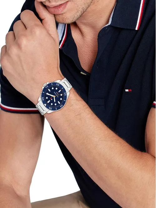 Tommy Hilfiger 1792203 Herrenuhr Silber • Quarzwerk • 10 Bar Wasserdicht