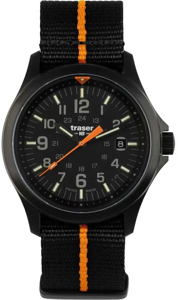 Traser P67 Officer Pro 111065 Herrenuhr • Trigalight Technologie • Swiss Made