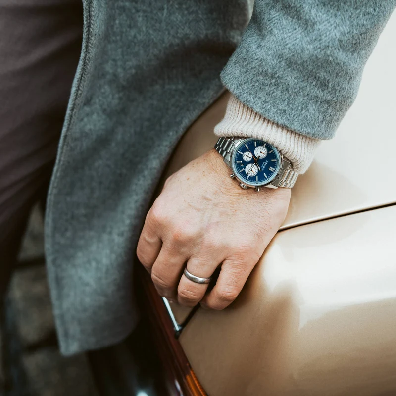 Casio EFR-575D-2AEF Edifice Herrenuhr Stahl/Blau • Chronograph • Mineralglas