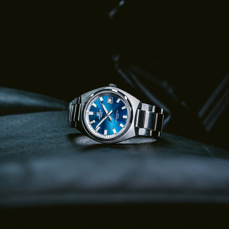 Casio Edifice EFB-109D-2AVEF Herrenuhr Blau • Saphirglas • 10 bar Wasserdichtigkeit