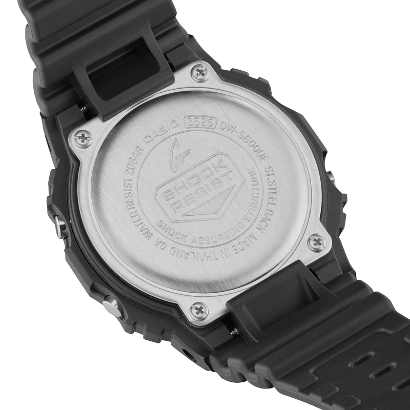 Casio DW-5600UE-1ER Herren • G-Shock Digital • 20 BAR wasserdicht