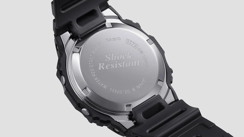 Casio DW-5000R-1AER G-Shock Herrenuhr Schwarz • Digitaler Chronograph • 20 bar wasserdicht
