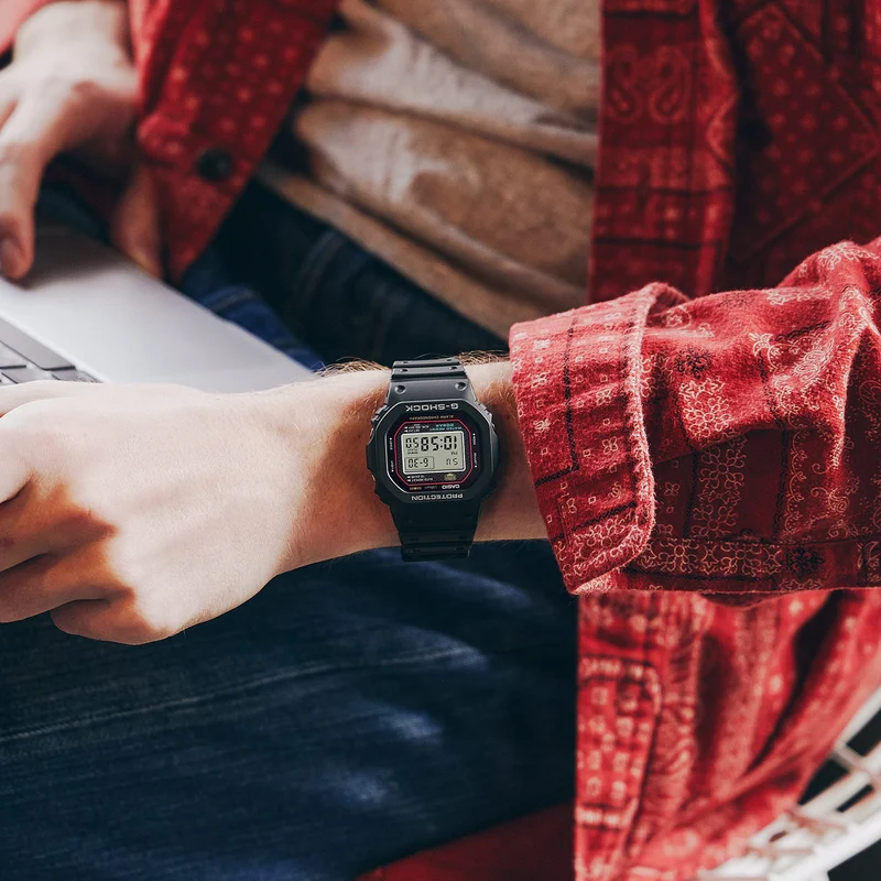 Casio DW-5000R-1AER G-Shock Herrenuhr Schwarz • Digitaler Chronograph • 20 bar wasserdicht