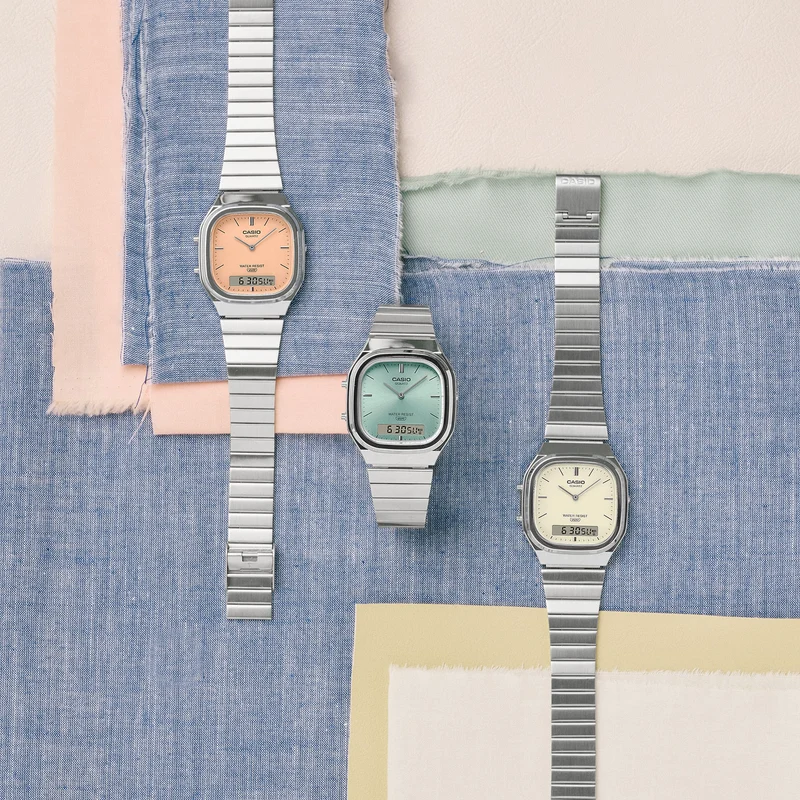 Casio Vintage AQ-240E-2AEF Armbanduhr Hellblau • Analog-Digital • Retro-modern