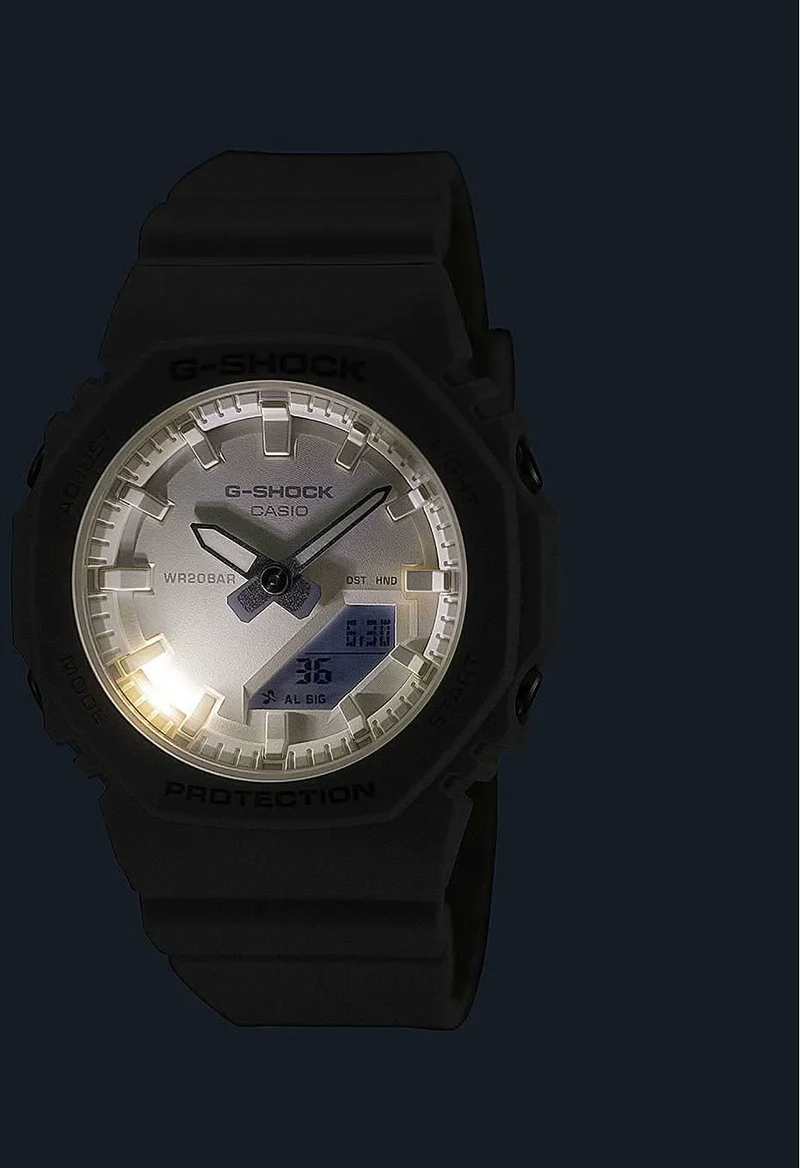 Casio G-Shock GMA-P2100-7AER Damenuhr • Kompaktes Design • Stoßfest