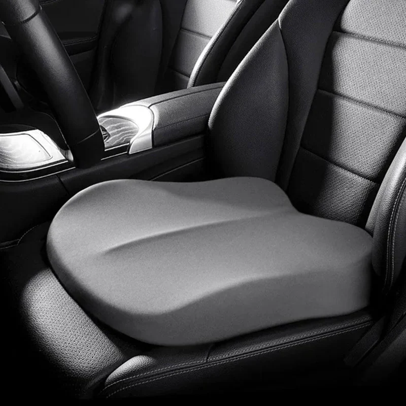 Ergonomisch Autokussen Wigvorm Memory Foam Zitverhoging Anti-Slip Ademend Comfort voor Lange Ritten Auto | Sansoti