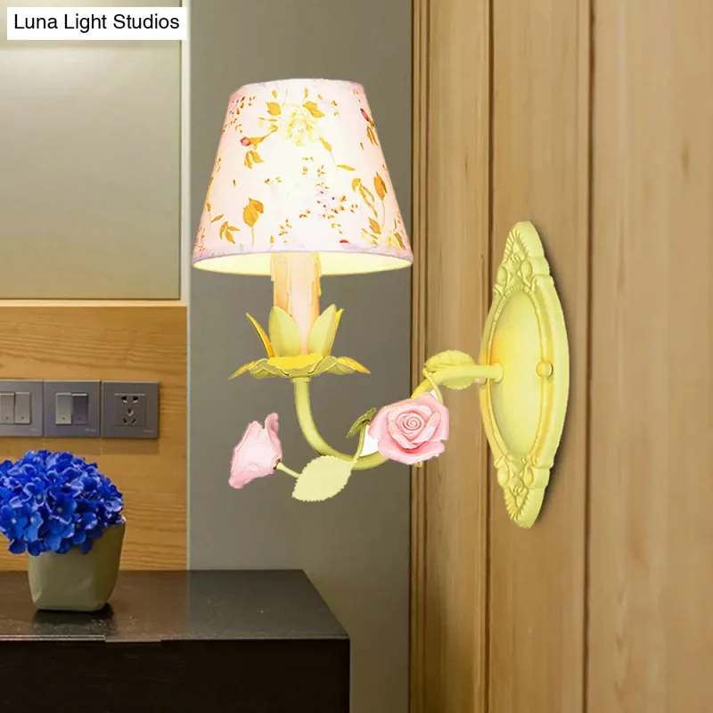 Wandlamp Groen Metaal met Stoffen Kap Verstelbaar Kegelvorm Landelijke Stijl E12 E14 Slaapkamer Woonkamer | Sansoti