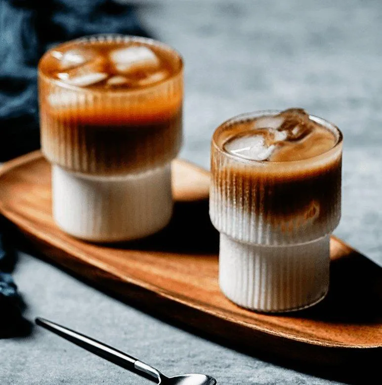 Geribbeld Glazenset van Glas – Luxe Drinkglazen voor Koffie & Cocktails | Sansoti
