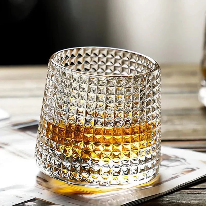 Roterend Whiskyglas van Geblazen Glas – Textuur Design 160 ml | Sansoti