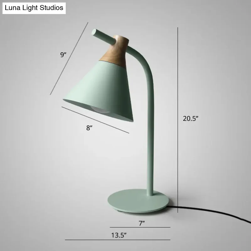 Verstelbare Tafellamp met Conische Kap Metaal Slaapkamer Nachtkastje Leeslamp Flexibele Arm Modern Design | Sansoti