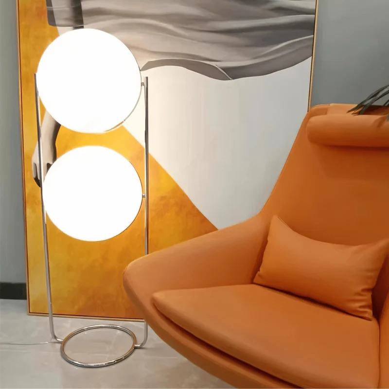Rasu Minimalistische Staande Lamp Van Massief Staal Met Stabiele Voet | Sansoti