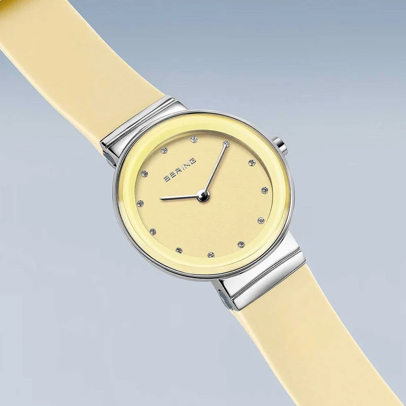 Bering Classic 10129-600 Damenuhr • Kratzfestes Saphirglas • Flaches Design