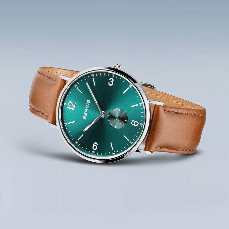 Bering Classic 14040-508 Herrenuhr • Saphirglas • Flach